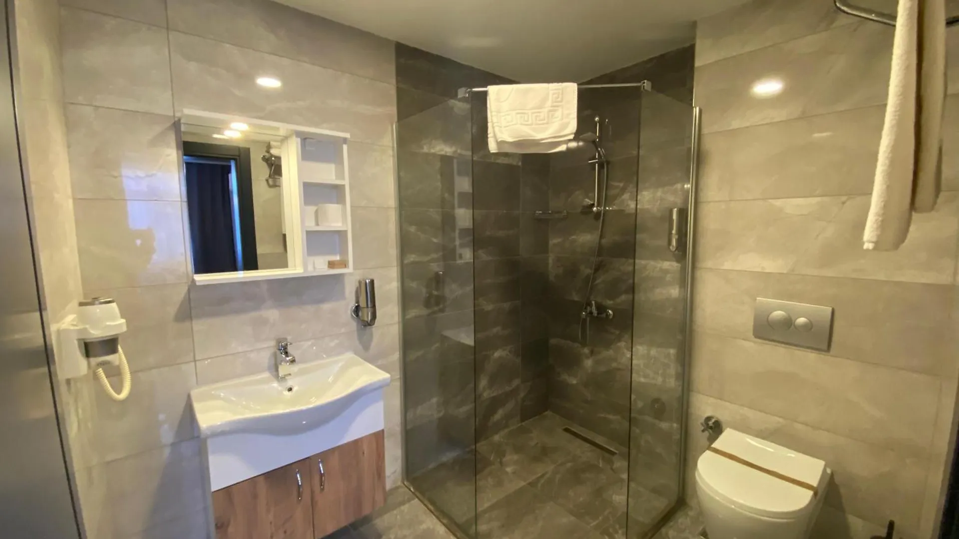 Sahil Hotel Pendik Istanbul
